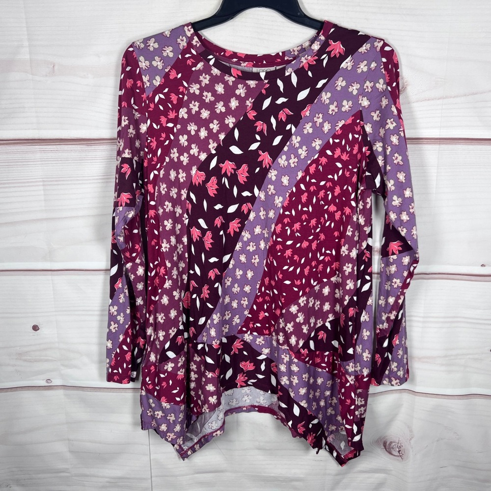 LOGO Lori Goldstein Top Womens 1X Purple Mixed Floral Patchwork Sharkbite Hem